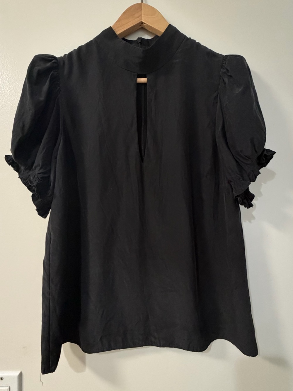 Frame Silk Puff Sleeve Blouse